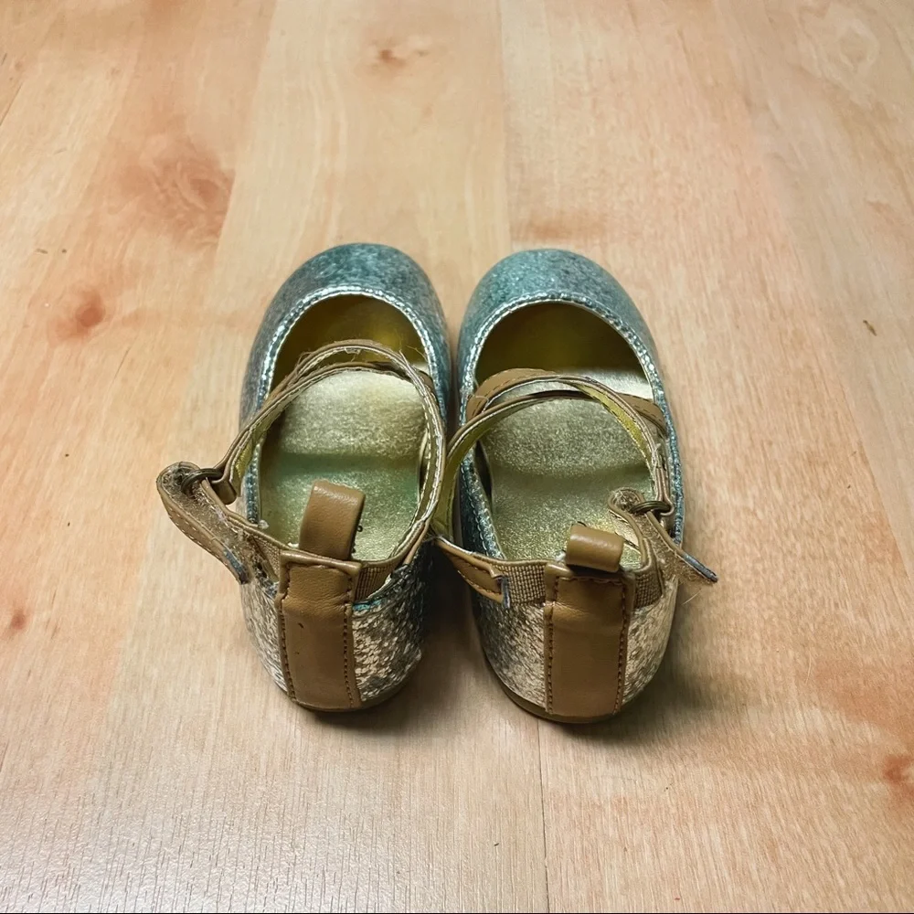 Old Navy Silver Glitter Sparkle Crisscross Ankle Strap Dress Shoes Girls Size 6